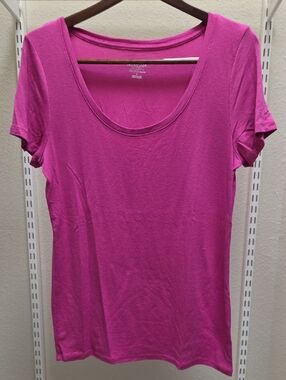 Merona Scoop Neck Short Sleeve Tee in Bright Pink